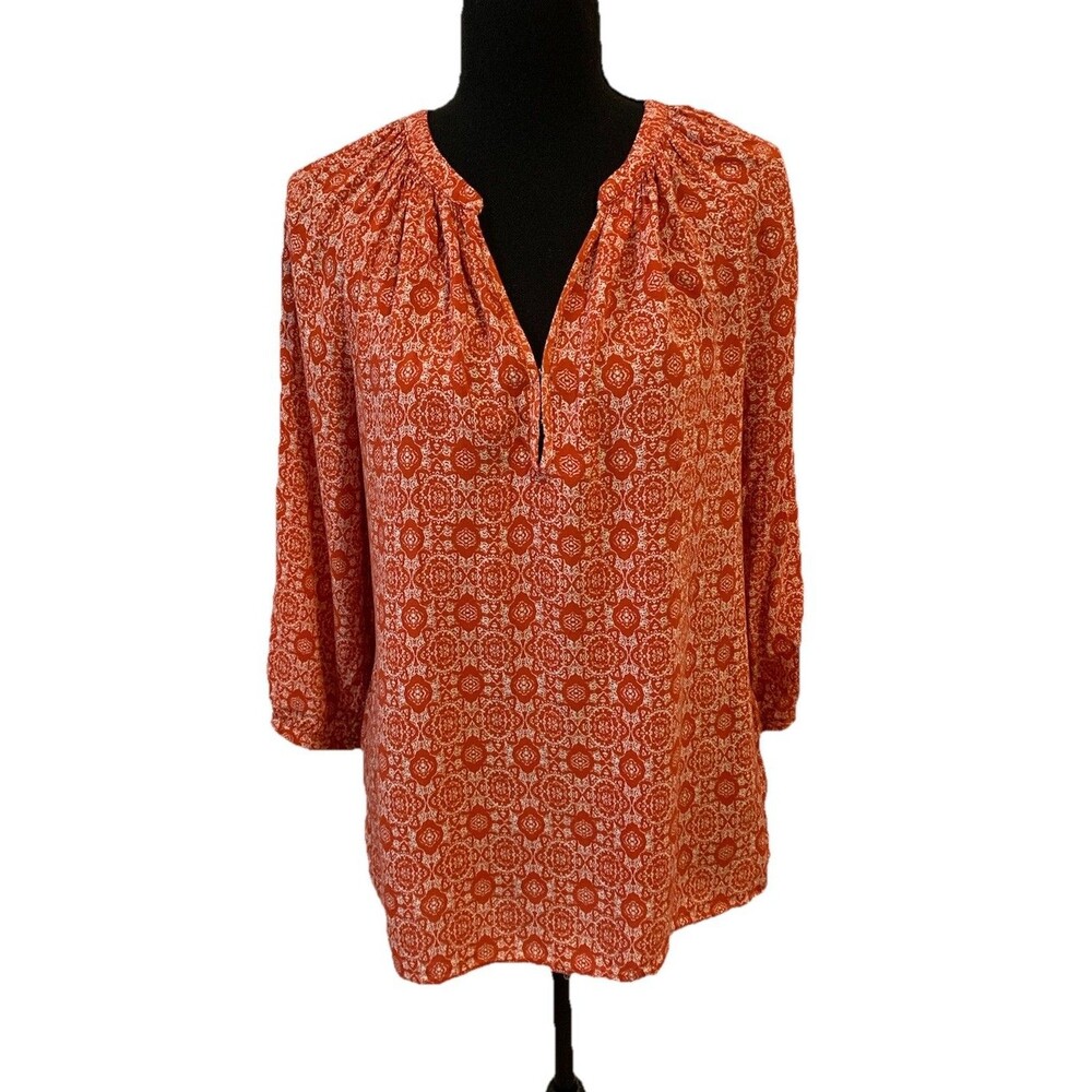 Anne Carson Womens Size Medium V Neck Lightweight 3/4 Sleeves